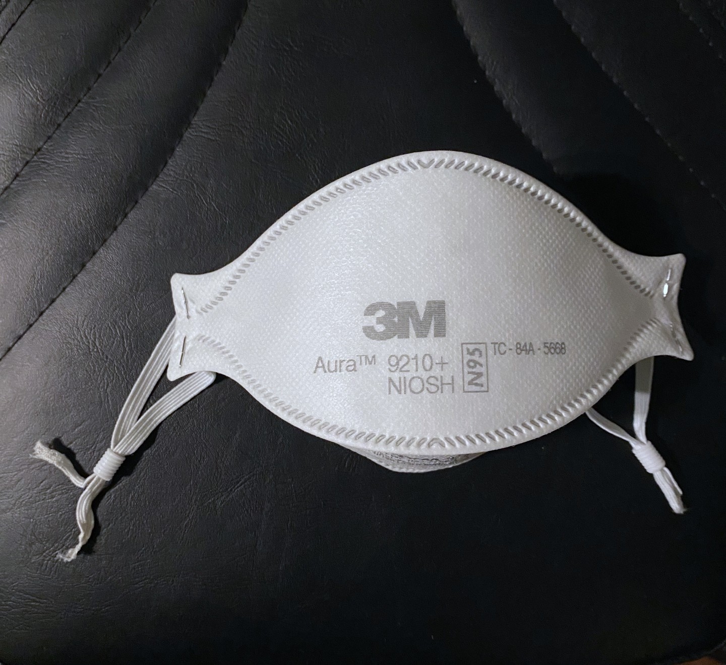 difference between 3m aura 9210 and 9205